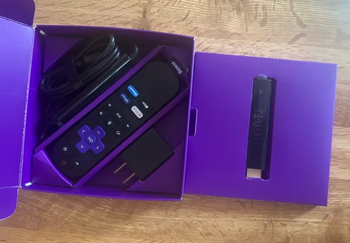 Roku Streaming Stick 4K Review unboxing